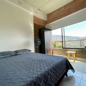 Privados Y Extraordinarios En Apartamento Medellín